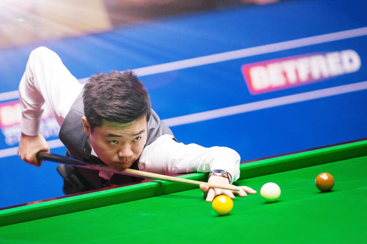 汪顺在赛后 汪顺在赛后