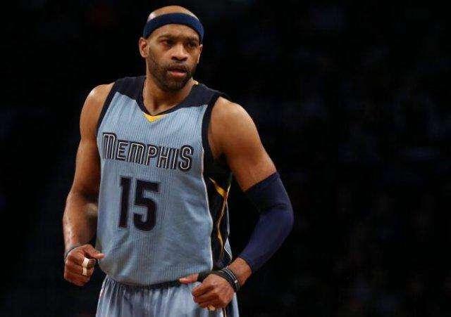 擦着立柱飞 擦着立柱飞