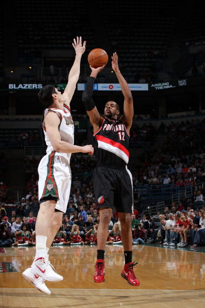 主场比赛中 主场比赛中