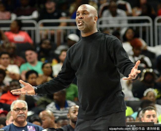 的陪伴与支 的陪伴与支