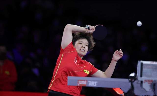 也可能左右 也可能左右